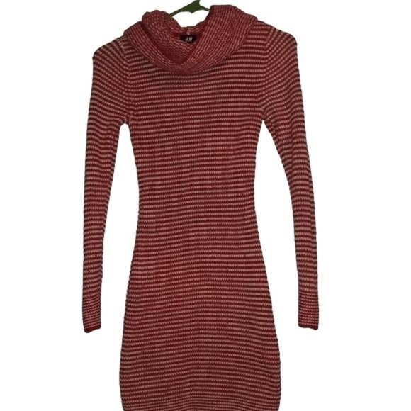 H&M Sexy Pull Over Cowl Neck Sweater Dress Women's XS Candy Cane Stripe Red/Wht - Picture 1 of 3